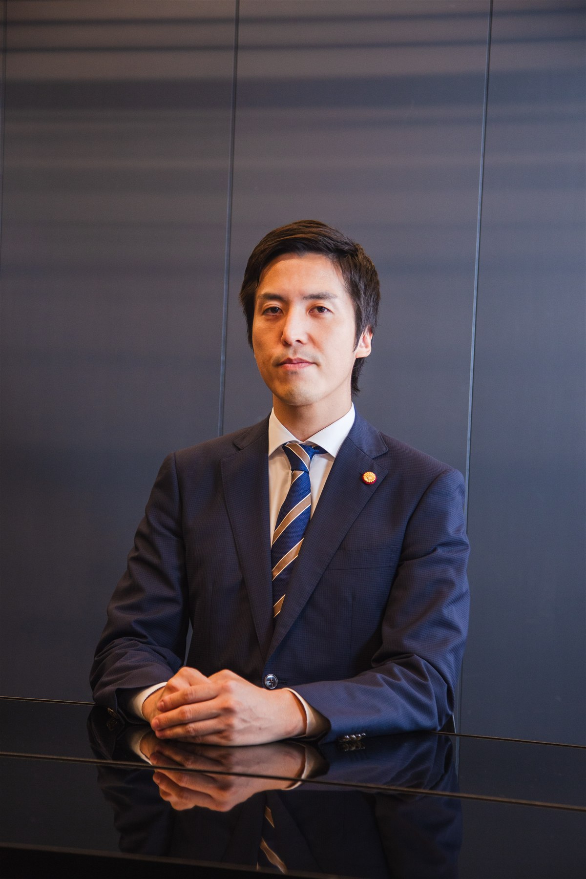 弁理士 辻知英